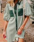 Groene korte button - down jurk met patchzakken en pofmouwen - Bella Fit™