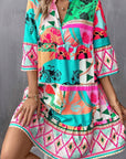 Multicolour Abstracte Mini - jurk met Halve Mouw en V - hals met Inkeping - Bella Fit™