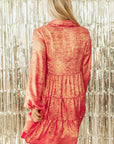 Perzikroze Mini Shirtjurk met Knoopjes, Pofmouwen en Glanzende Metallic Finish - Bella Fit™
