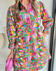 Roze mini - jurk met abstracte print en lantaarnmouwen met knopen - Bella Fit™