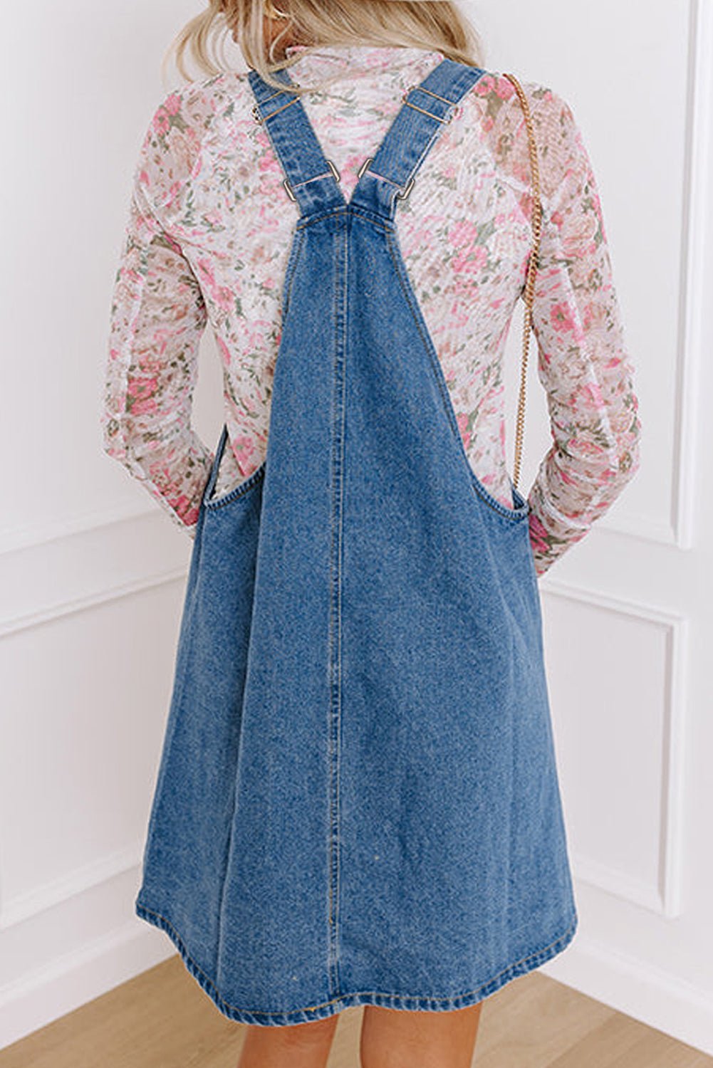 Blauw Denim Mini - jurk met Brede Bandjes, Knoopsluiting en Zakken - Bella Fit™