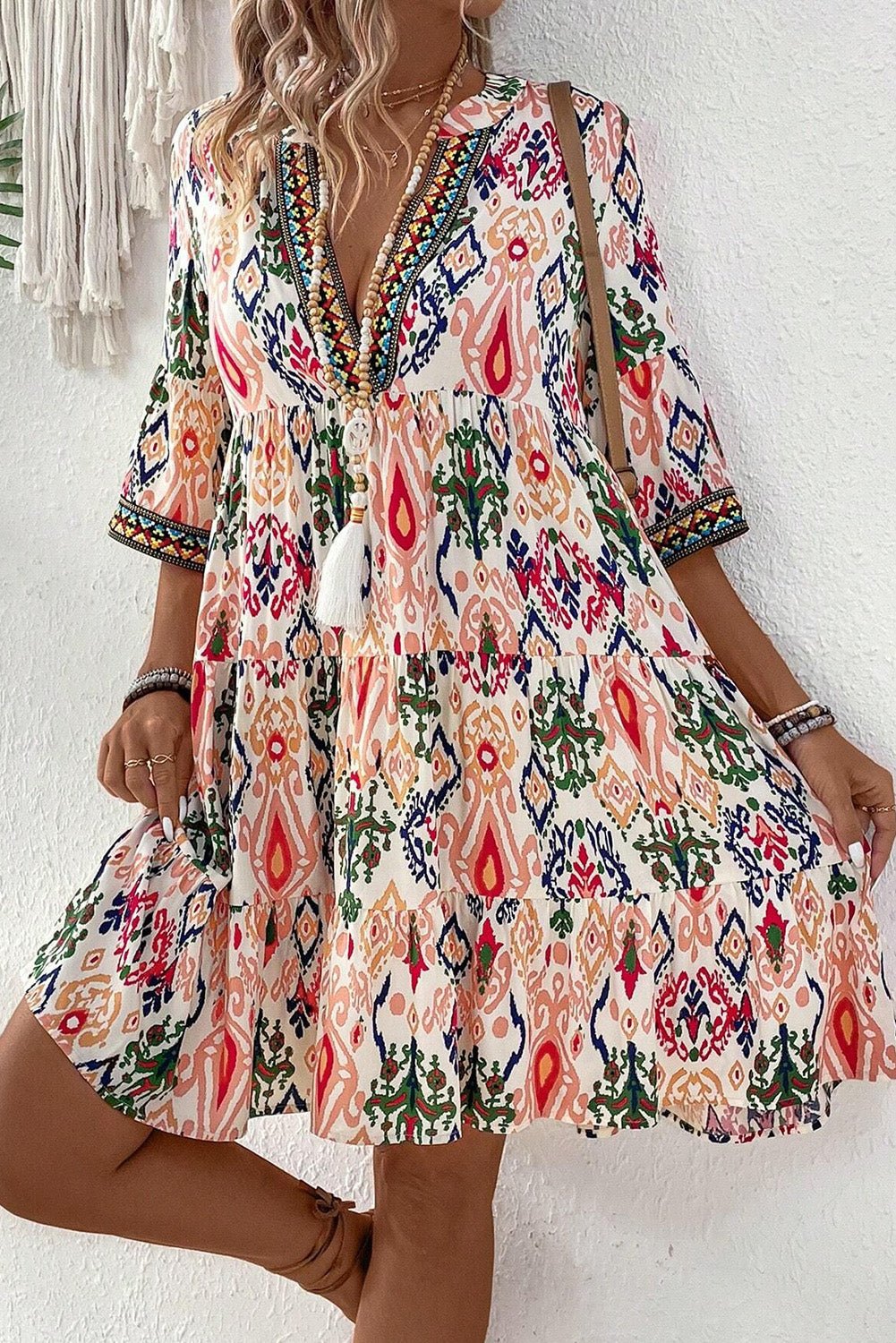 Boho Mini - jurk met V - hals, Armbandmouwen en Multicolour Print - Bella Fit™