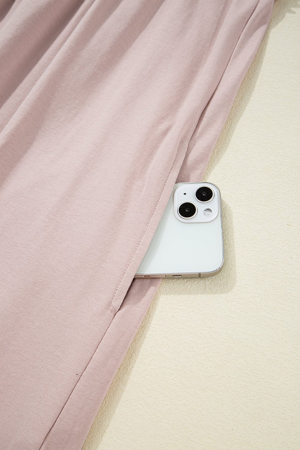 Mini - jurk met rucherand, ronde hals en losse pasvorm - Bella Fit™