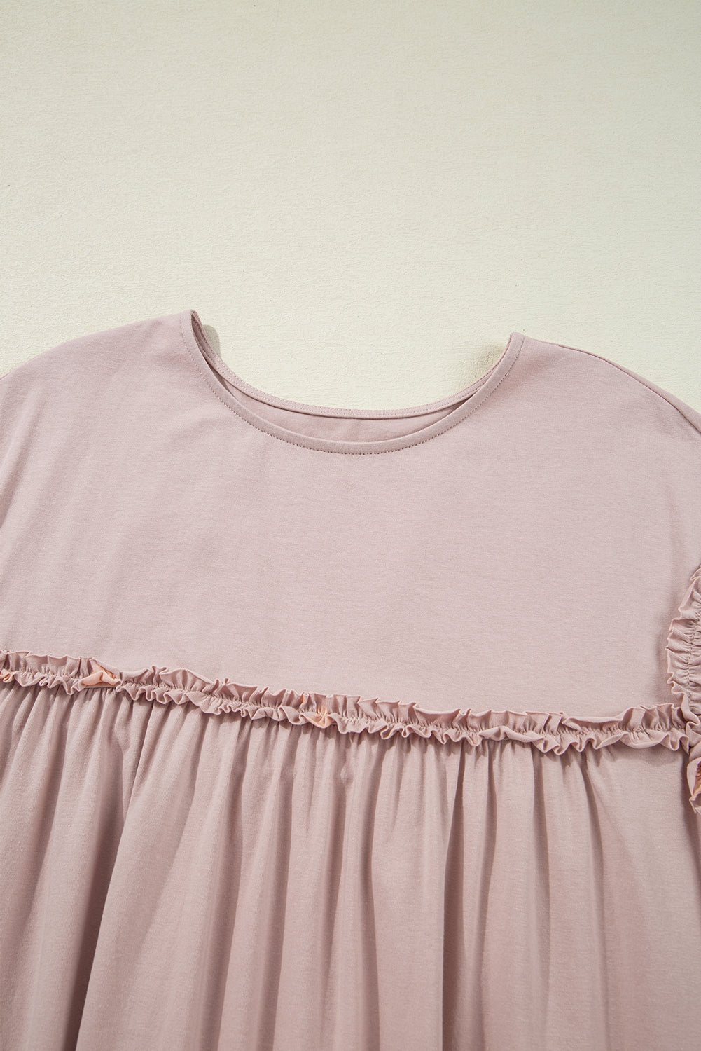 Mini - jurk met rucherand, ronde hals en losse pasvorm - Bella Fit™